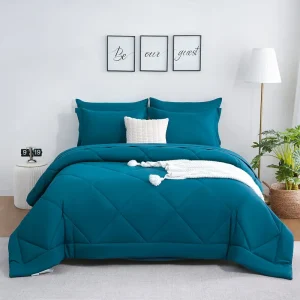 1pc Winter Essential Double-layer Thickened Raschel Flannel Blanket Windproof breathable double-sided for dual use Offers superior warmth Light Beige comfort with fine -binding for durability it's versatile thick cover for bedding