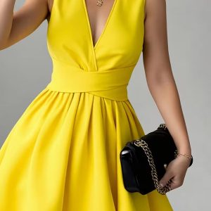 Women'S Elegant Sweater Dress - Long Formal & Everyday Chic Outfit, /Neutral Tones, Fall/Winter Wardrobe Essential for Office, Parties, Casual Events - Women'S Fashion Clothing, Party Attire, Office Wear, Stylish Women