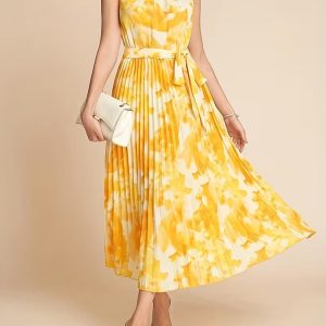 Women's Elegant Floral A-Line wedding gown - Formal long evening dress with Square neckline, Machine Washable Floral print in Pink/ Green/Beige/White/, for Bridal Party, Bridesmaids, Beach Events - Spring/Summer/Fall Formal Attire, Fitted Waist Design